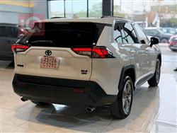 تويوتا راف 4